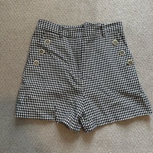 ZARA Women’s Tailored Houndstooth Shorts- Size Large- BRAND NEW
